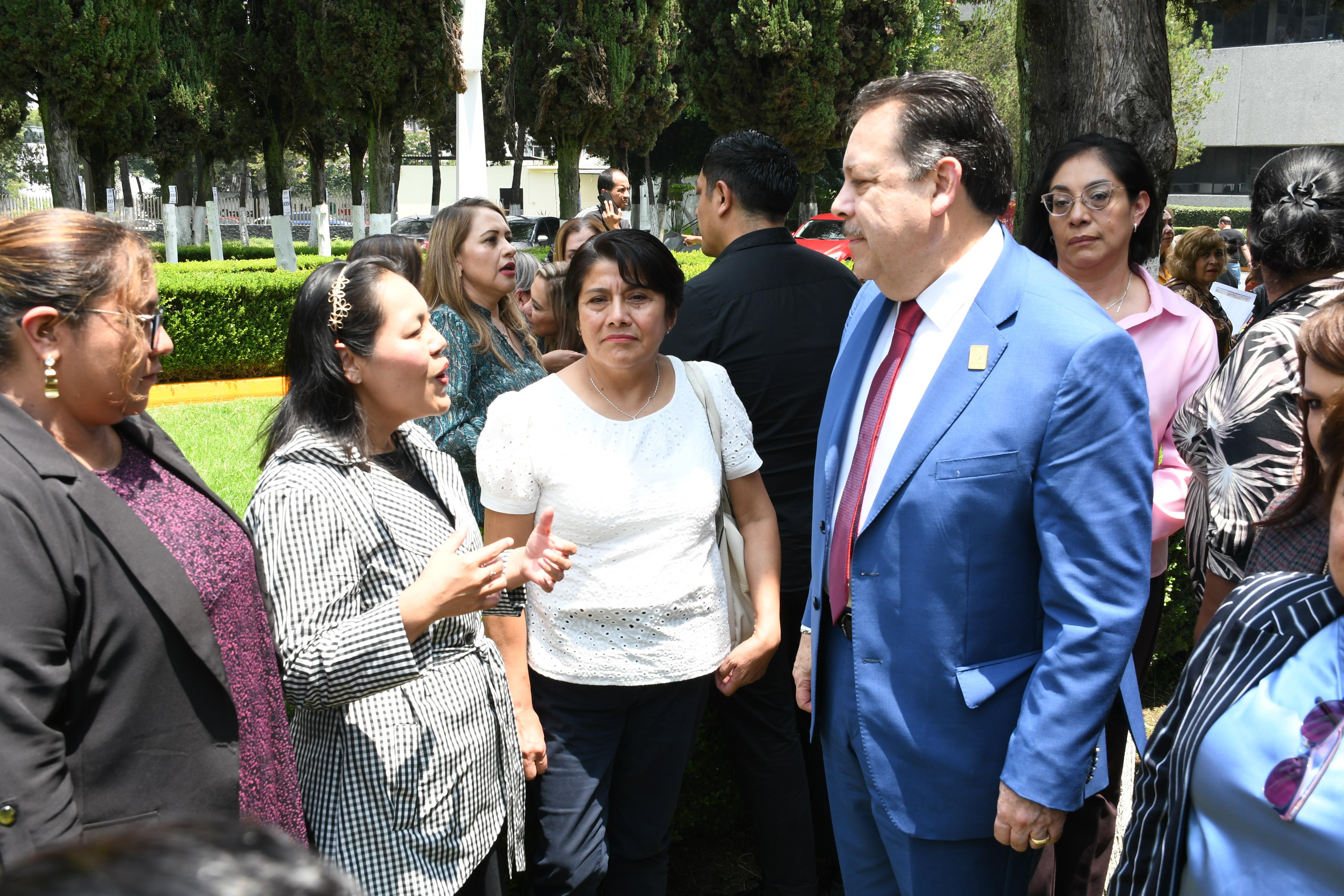 Salutación y Siembra de Pino del HG. "Dra Matilde Petra Montoya Lafragua", Tlahuac, Sección XLIX